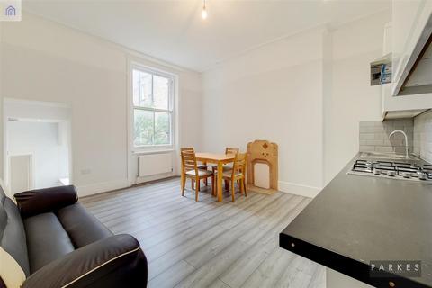 1 bedroom apartment to rent, Earls Court Road, Earls Court, London, SW5