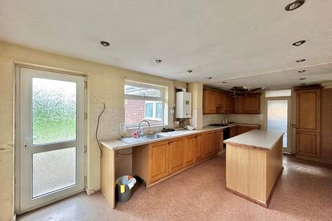 4 bedroom detached bungalow for sale, Portfield Street, Hereford, HR1