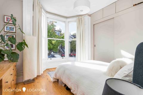 2 bedroom apartment for sale, Amhurst Road, London, E8