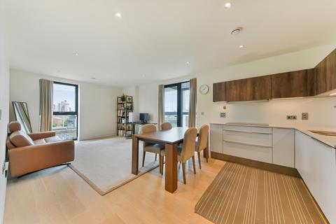 2 bedroom flat to rent, Lockington Road, London, SW8