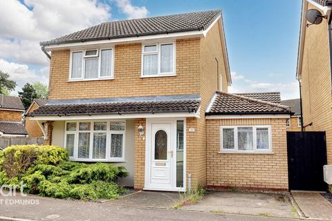 3 bedroom detached house for sale, Oxer Close, Elmswell, Bury St Edmunds