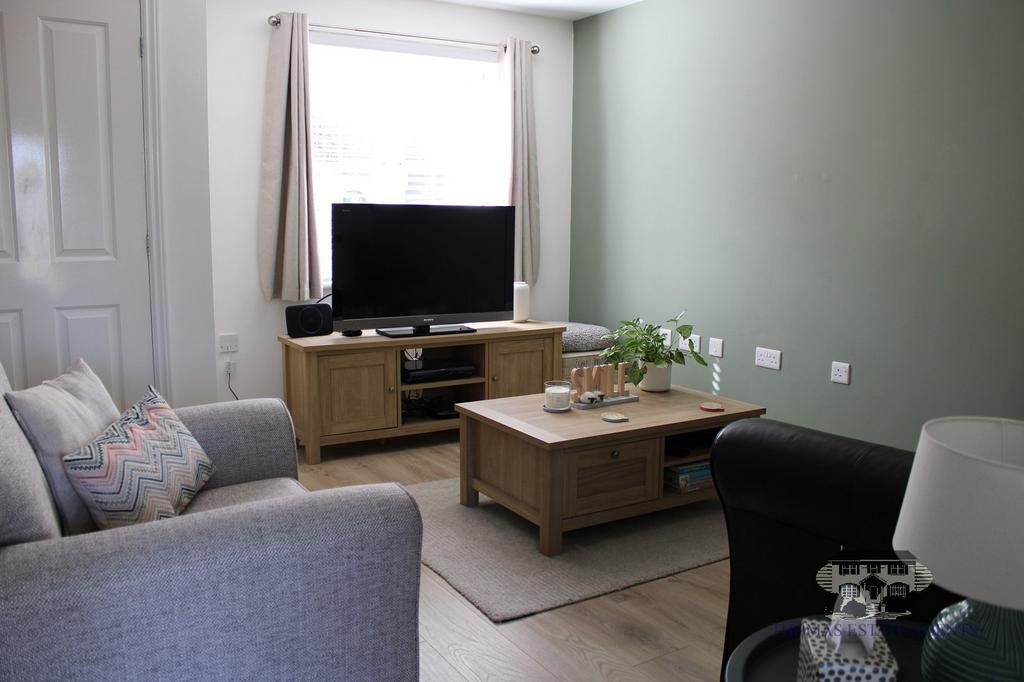 Parc Gellifaelog, Tonypandy, Rhondda... 2 bed terraced house for sale