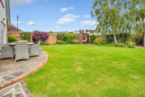 83 Broadclyst Gardens, Southend-on-sea, SS1 3QU