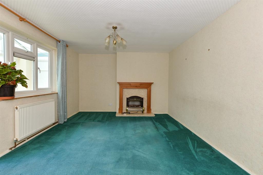 Whitmore Way, Basildon, Essex 2 bed terraced house for sale £290,000