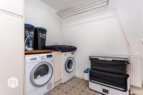 70 Valley View, Bury, BL8 1WN