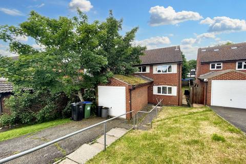 4 bedroom detached house for sale, Woodlands Close, Peacehaven BN10