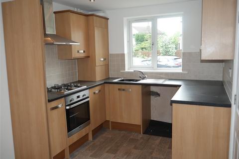 3 bedroom townhouse to rent, Swincliffe Gardens, Gomersal, Cleckheaton, BD19