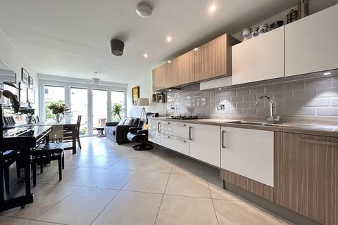 4 bedroom detached house to rent, Hornbeam Close, Durham, County Durham, DH1