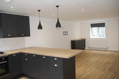 4 bedroom terraced house to rent, Old Robin, Cleckheaton, West Yorkshire, BD19