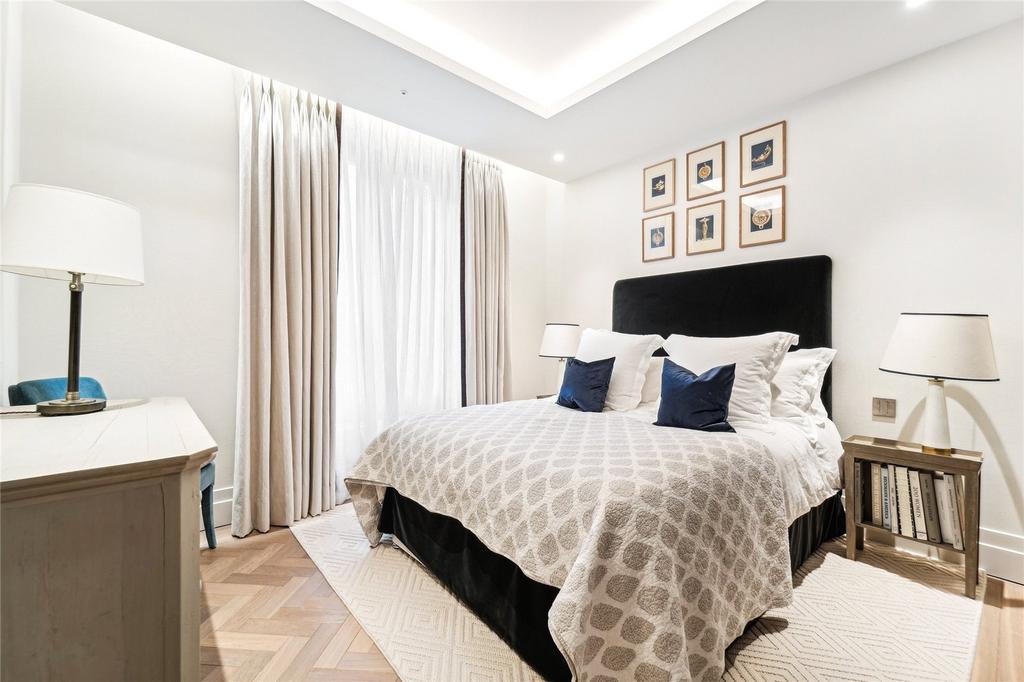 Spacious Bedroom
