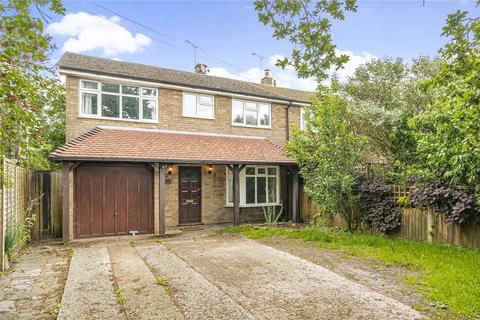 4 bedroom semi-detached house to rent, Durford Road, Petersfield, Hampshire, GU31