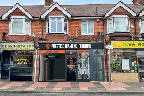 Retail property (high street) to rent, 46 Broadwater Road, Worthing, BN14 8AG