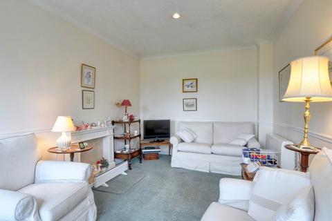 1 bedroom retirement property for sale, War Memorial Place, Henley On Thames