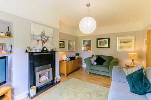 132 Granton Road, Edinburgh, EH5 3RF