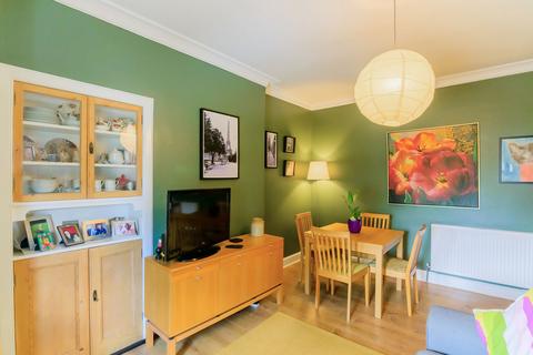 132 Granton Road, Edinburgh, EH5 3RF