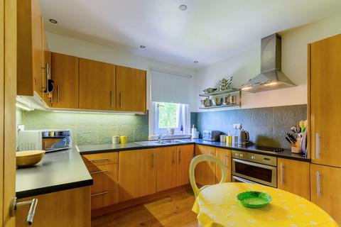 132 Granton Road, Edinburgh, EH5 3RF