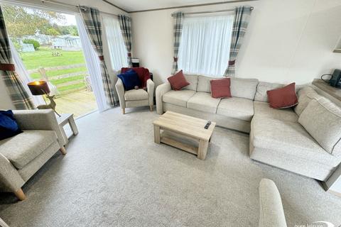 2 bedroom lodge for sale, Fell End Carravan Park, Milnthorpe, Cumbria, LA7