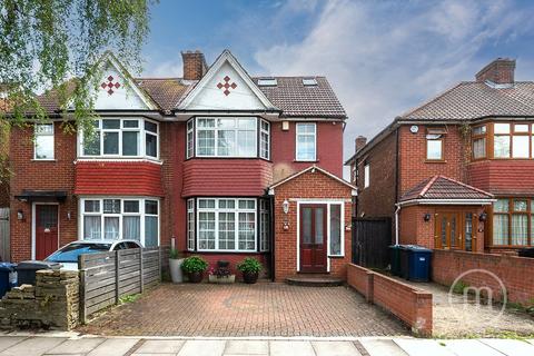 4 bedroom semi-detached house for sale, Cumbrian Gardens, London NW2