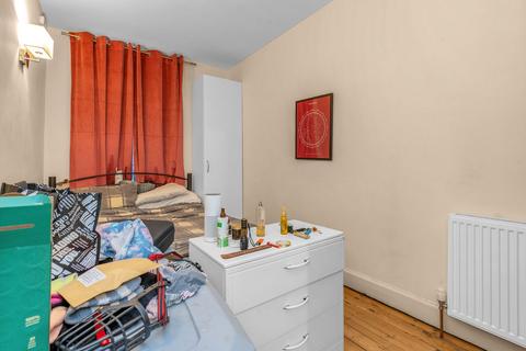 1 bedroom flat for sale, Leslie Place, Edinburgh EH4