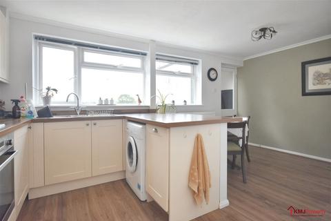 3 bedroom terraced house for sale, Broadmead, Tunbridge Wells TN2 5RL