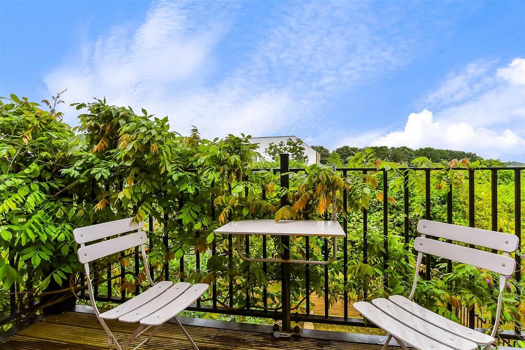 Balcony / Terrace