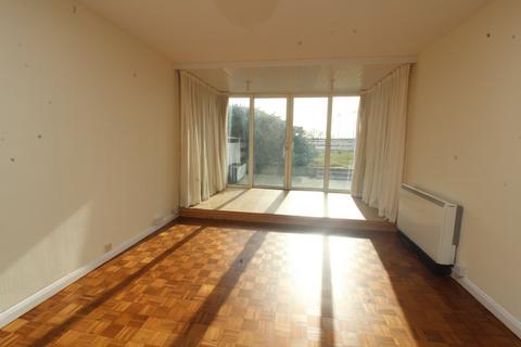 1 bedroom flat to rent, Cromwell Road, Hove BN3
