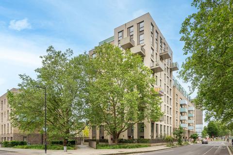 2 bedroom flat for sale, East Street, Elephant and Castle, London, SE17