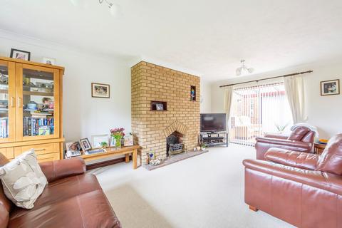 4 bedroom detached house for sale, Grove Road, Carlton Colville