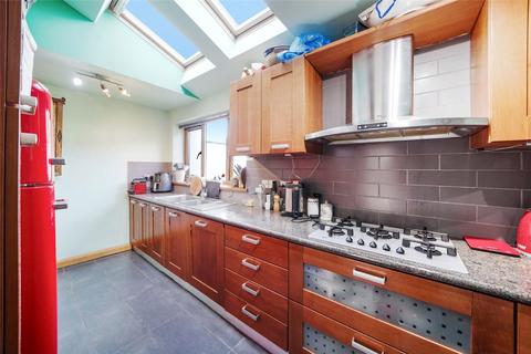 3 bedroom end of terrace house for sale, Opera Court, Wedmore Street, London, N19