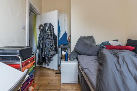 1 bedroom flat for sale, Sloan Street, Edinburgh EH6