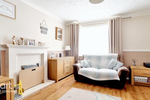 4 bedroom detached house for sale, Warwick Drive, Bury St Edmunds