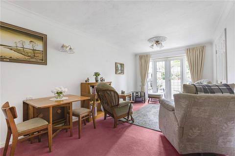 1 bedroom ground floor flat for sale, Barnside Court, Welwyn Garden City, Hertfordshire