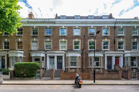 4 bedroom flat to rent, Loftus Road, Shepherd's Bush, London, W12