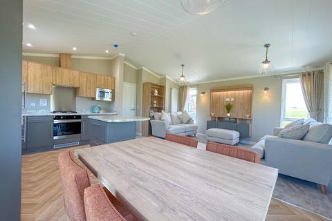 2 bedroom lodge for sale, Two Bed Omar Westfield St Osyth Place, St Osyth CO16