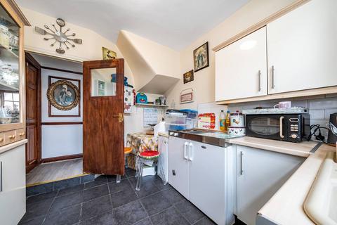 4 bedroom terraced house for sale, Thirsk Road, Mitcham, CR4