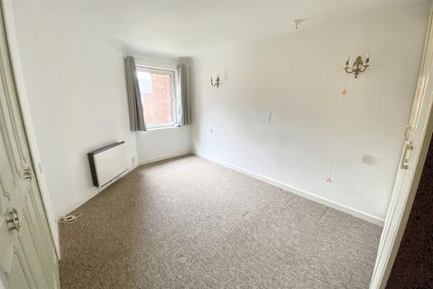 1 bedroom flat for sale, Ferndown