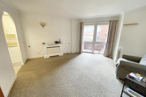 1 bedroom flat for sale, Ferndown