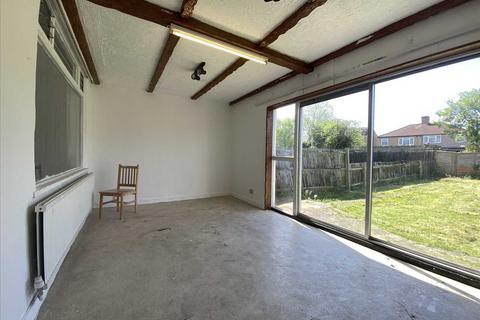 11 Ventnor Avenue, Stanmore, HA7 2HX