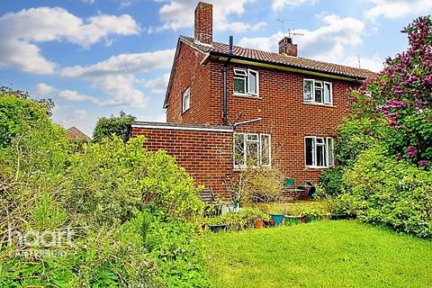 3 bedroom semi-detached house for sale, Cobham Close, Canterbury