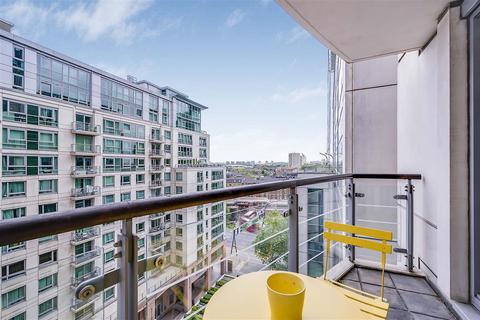 2 bedroom flat for sale, St. George Wharf, SW8