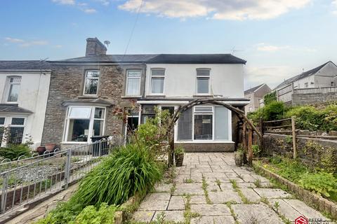 3 bedroom end of terrace house for sale, Neath Road, Maesteg, Bridgend. CF34 9EF