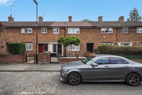 3 bedroom terraced house for sale, Scoulding Rd, Canning Town, E16