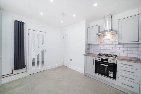 3 bedroom terraced house for sale, Scoulding Rd, Canning Town, E16