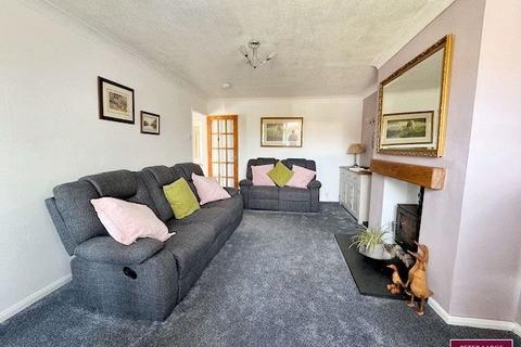 19 Glan Ffyddion, Dyserth, Rhyl, LL18 6EG