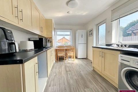 19 Glan Ffyddion, Dyserth, Rhyl, LL18 6EG