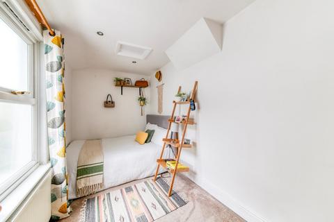 203 Gloucester Road, Croydon, CR0 2DW