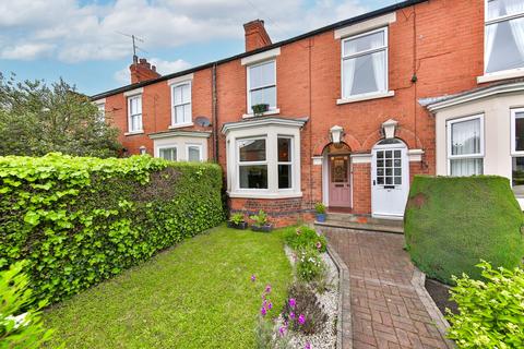 4 bedroom terraced house for sale, Ashgate Road, Chesterfield S40