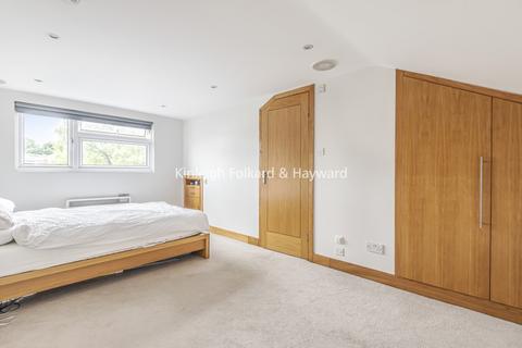 2 bedroom flat to rent, Ashley Road London N19
