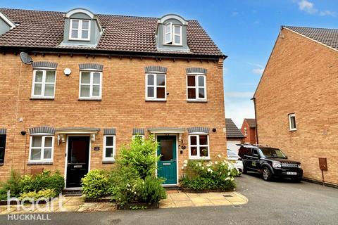 3 bedroom end of terrace house for sale, Justinian Close, Nottingham