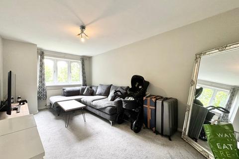 1 bedroom flat to rent, Old Mill Gardens, Berkhamsted HP4